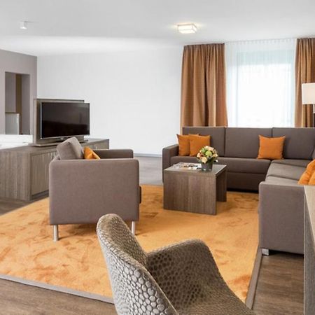 Herzogspark Apartments Mit Oder Ohne Kueche Herzogenaurach Eksteriør billede